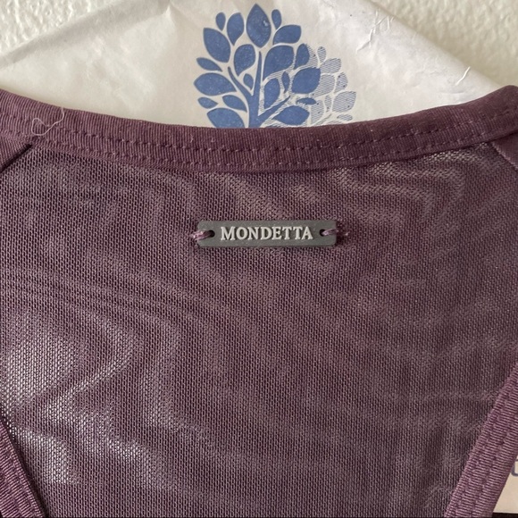 SALE Mondetta Mesh Cutout Crop Top - Picture 3 of 4